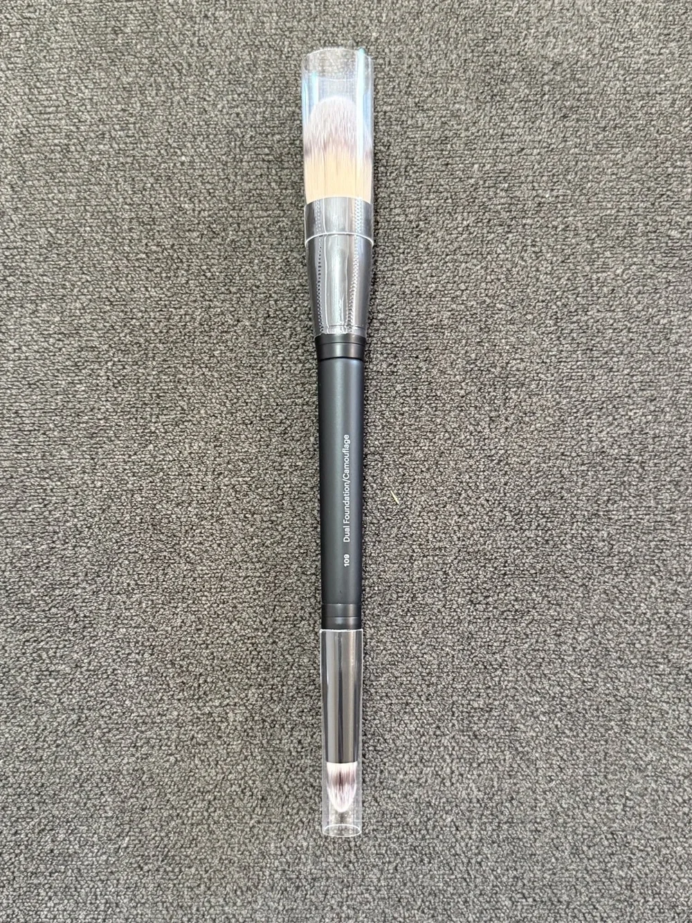 Glo Skin Beauty 109 Dual Foundation/Camouflage Brush